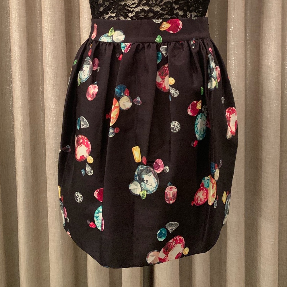 NWT Kate spade New York black treasure skirt